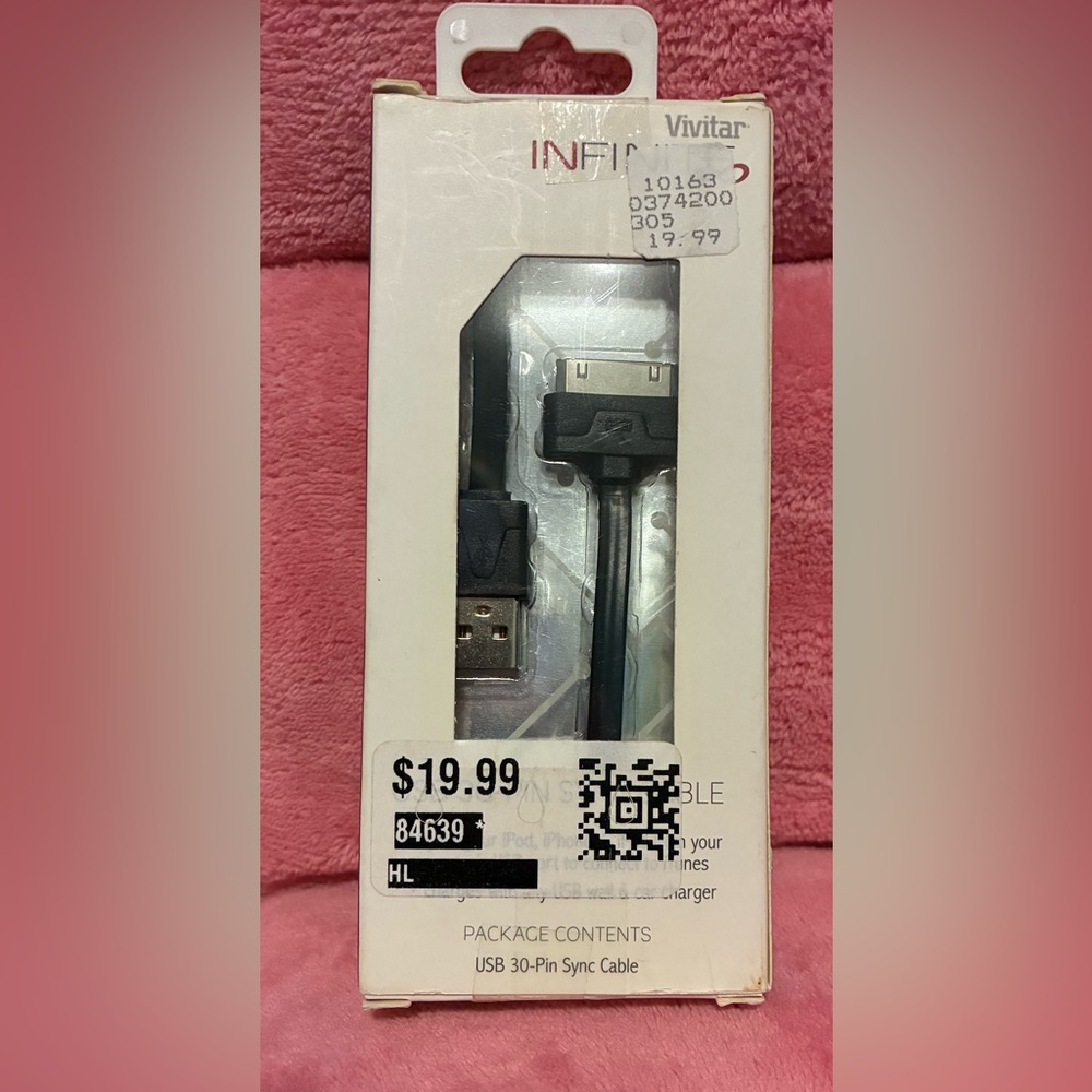 Vivitar Black USB 30-Pin Sync Cable